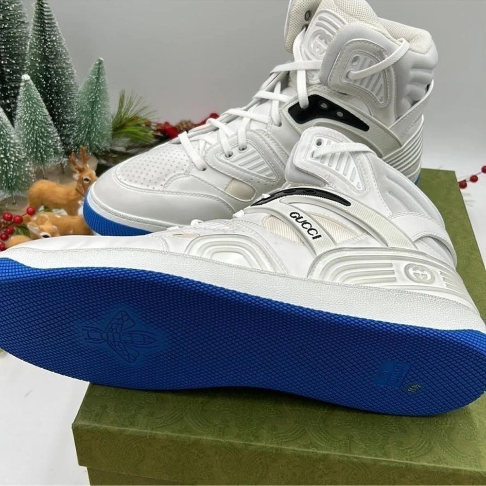 Men’s Gucci basket, GG supreme high top sneaker size 11.5 made in Italy